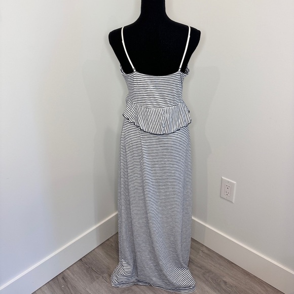 Max Studio Ruffle Detail Sleeveless White and Blue Stripe Maxi Dress - Picture 6 of 8